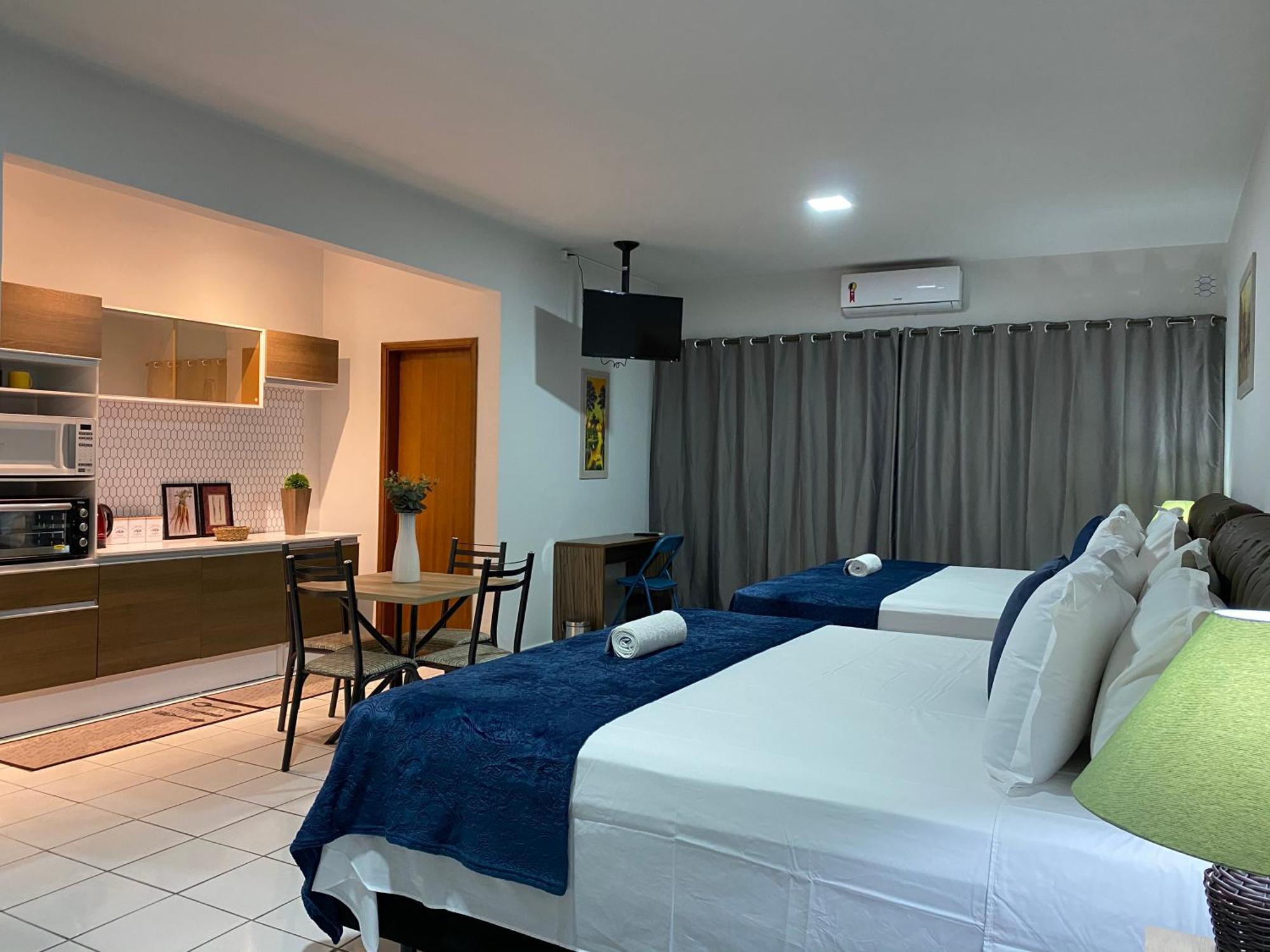 B & A Suites Inn Hotel - Quarto Luxo Safira Анаполис Экстерьер фото
